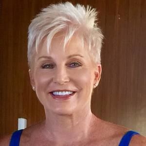 Meet your Posher, Debbie